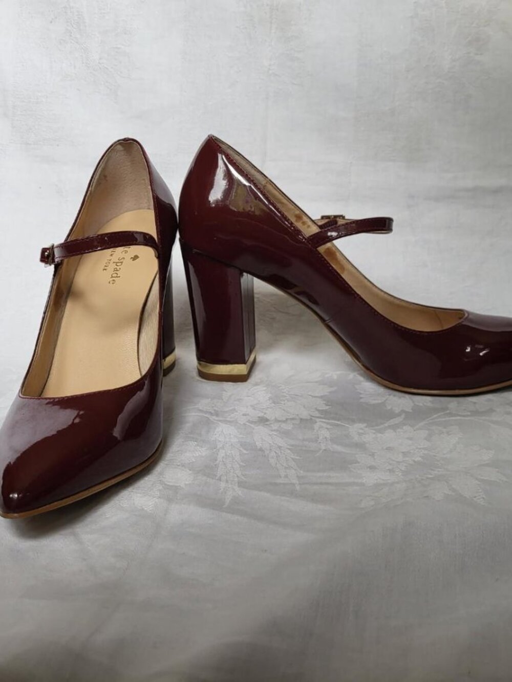 Kate Spade Patent Burgundy Mary Jane Block Heel Pump - 7.5